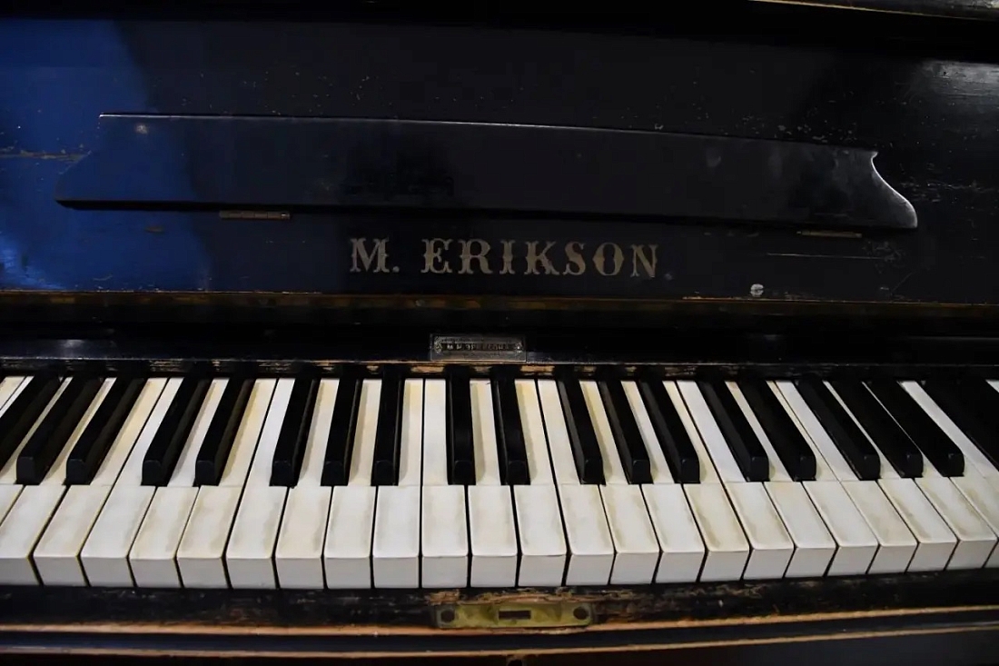 В Челнах хранится пианино, на котором играли Сара Садыкова и Рустем Яхин